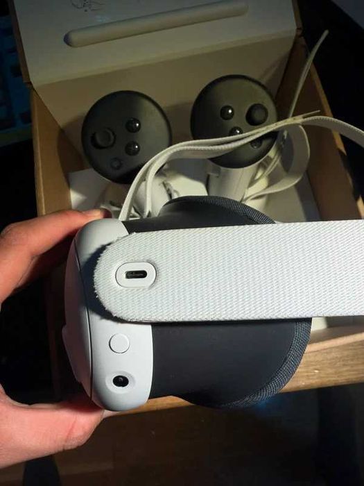 Oculus Quest 3 128 GB w dobrym stanie