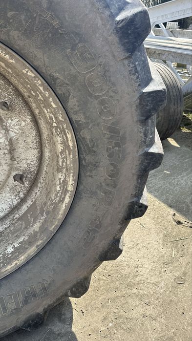 Opona 900/60r42 trelleborg
