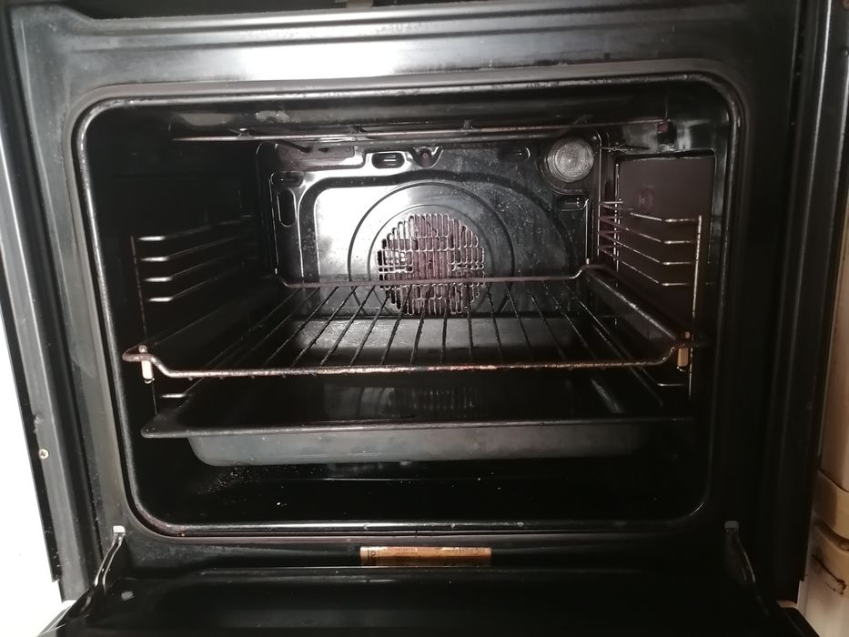 Forno eléctrico de encastrar Teka HA830