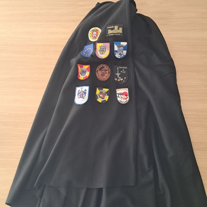 Traje académico  UM