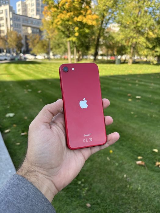 iPhone SE 2 2020г Neverlock ! Акб 96% ! Айфон SE