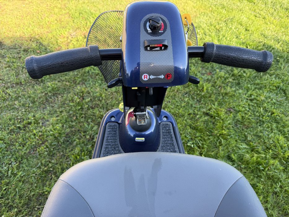 Skuter elektryczny/wózek inwalidzki Shoprider  Nowe Akumulatory