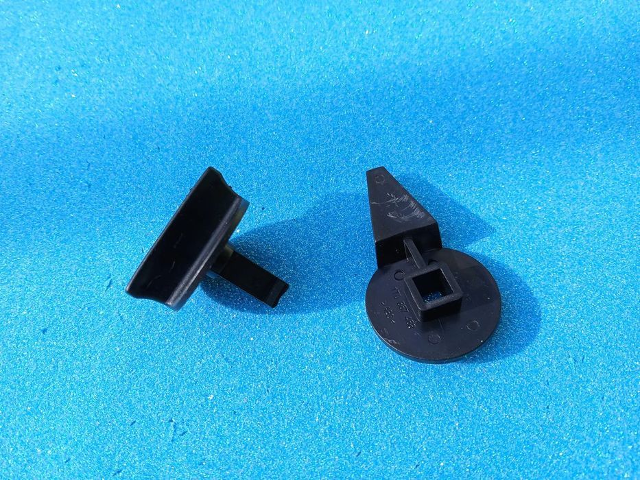 Clip tranca forro mala Vw Passat Golf Polo Tiguan Touran NOVO