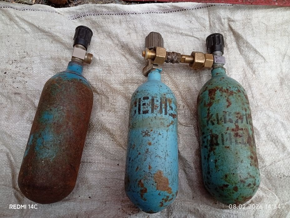 Продам кислородные баллоны,(углекислотные).