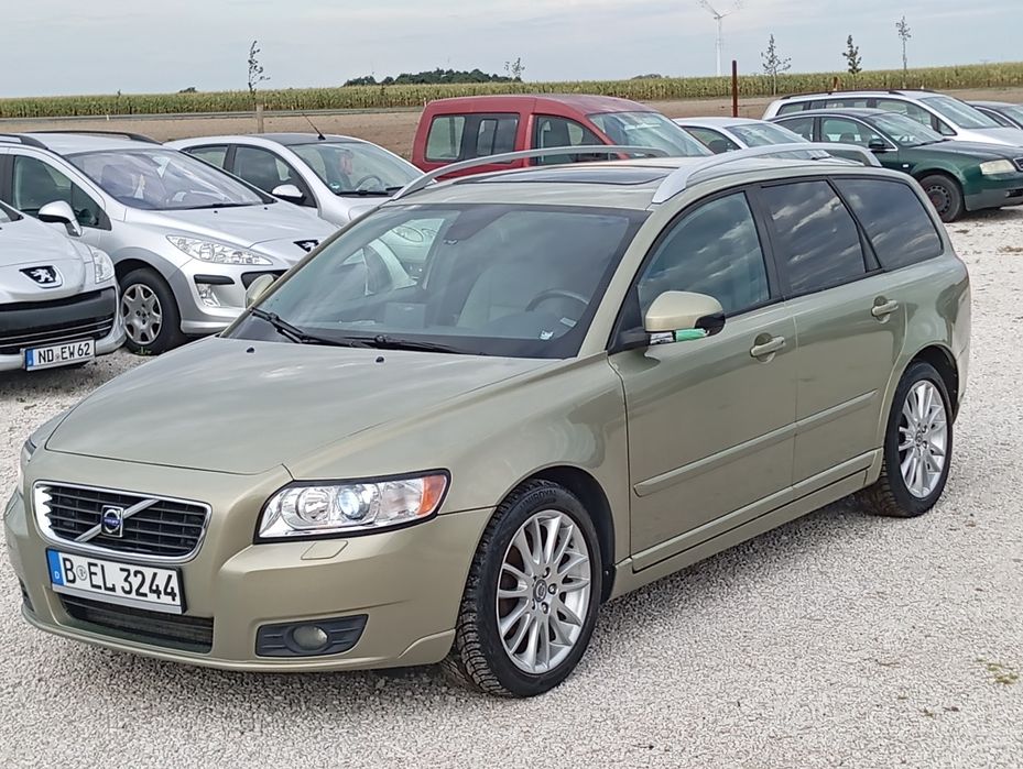 Volvo V50