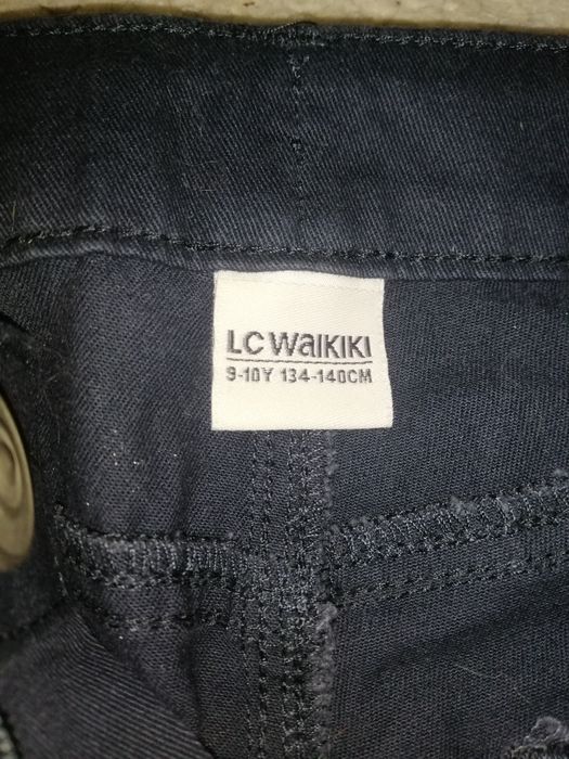 Вещи для школы LC Waikiki на  девочку 9-10лет