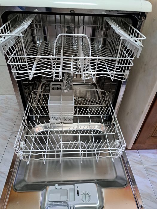 Máquina lavar loiça Candy