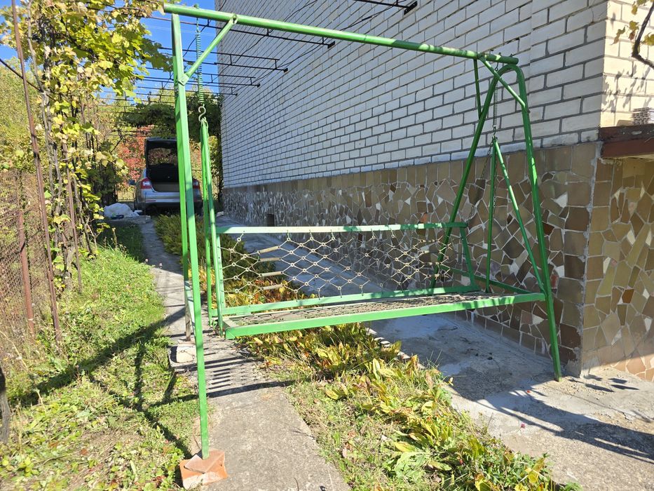 Садовая гойдалка