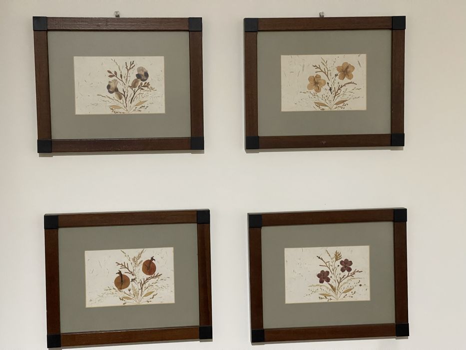 4 quadros com moldura em madeira! Motivo flores! Feito  a  mao!