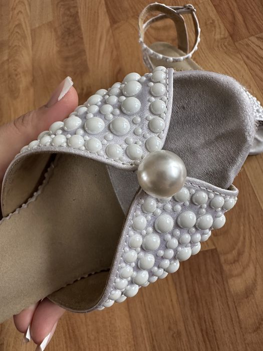 Buty Ślubne z perełkami  Choreo - roz. 36