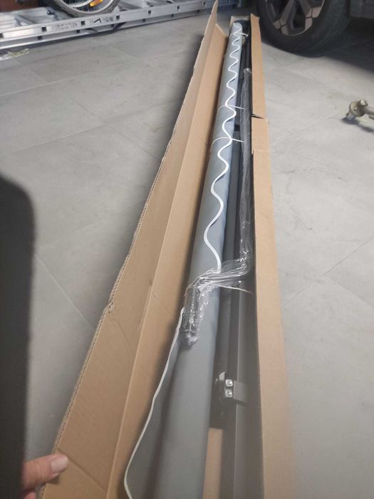 Toldo  de alumínio e poliester