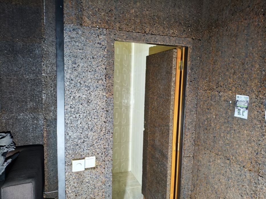 Aluguer de loja  armazém