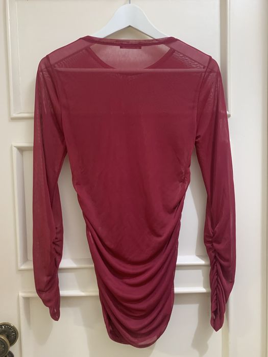 Camisola semi transparentr cor framboesa