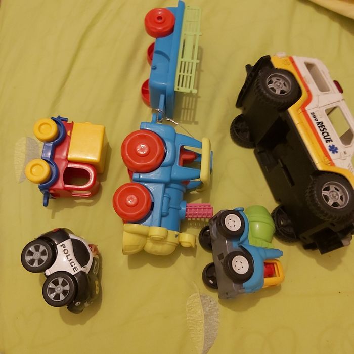 Машинки в ассортименте