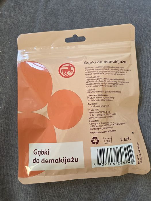 Gąbki do demakijażu