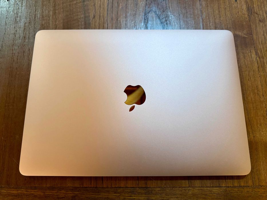 MacBook Air M1 2020 / 256GB SSD64750582728451123