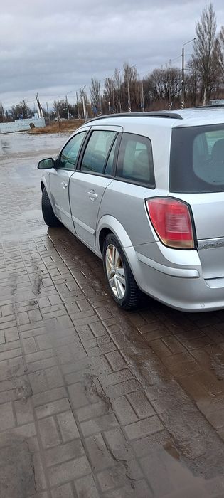 Продам опель астра Н