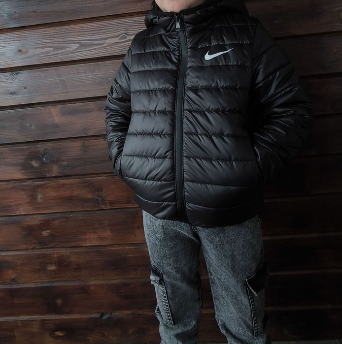 Детская подростковая куртка ветровка Nike