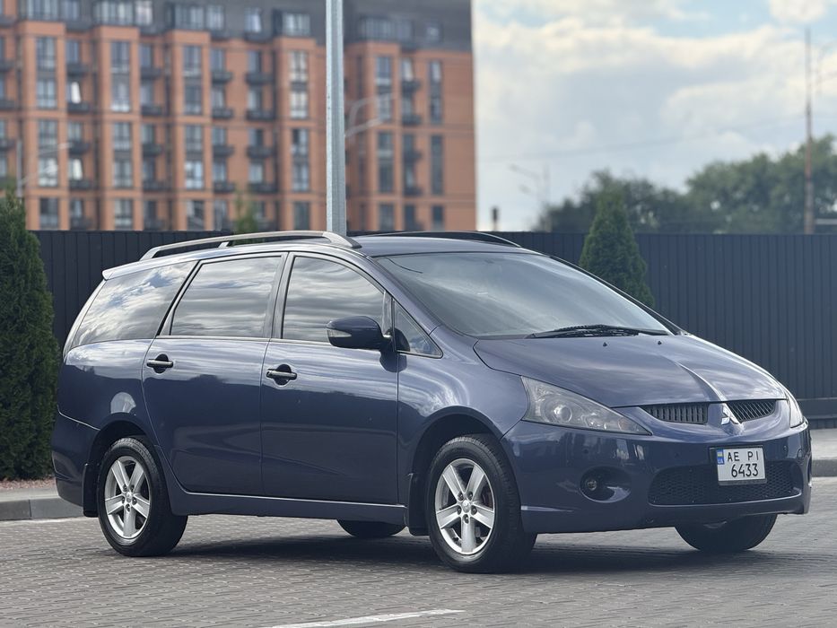Mitsubishi Grandis на автомате