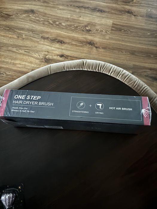 Розчіска випрамляч