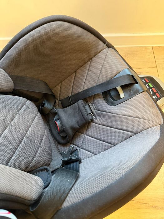 Fotelik samochodowy recaro zero1