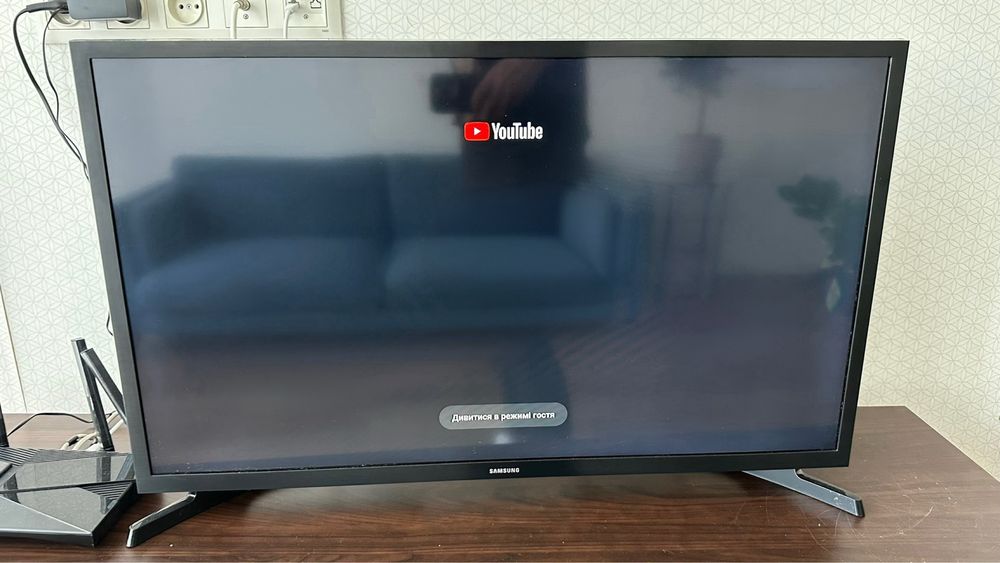 Телевізор Samsung UE32T4500AUXUA, 32” Smart TV