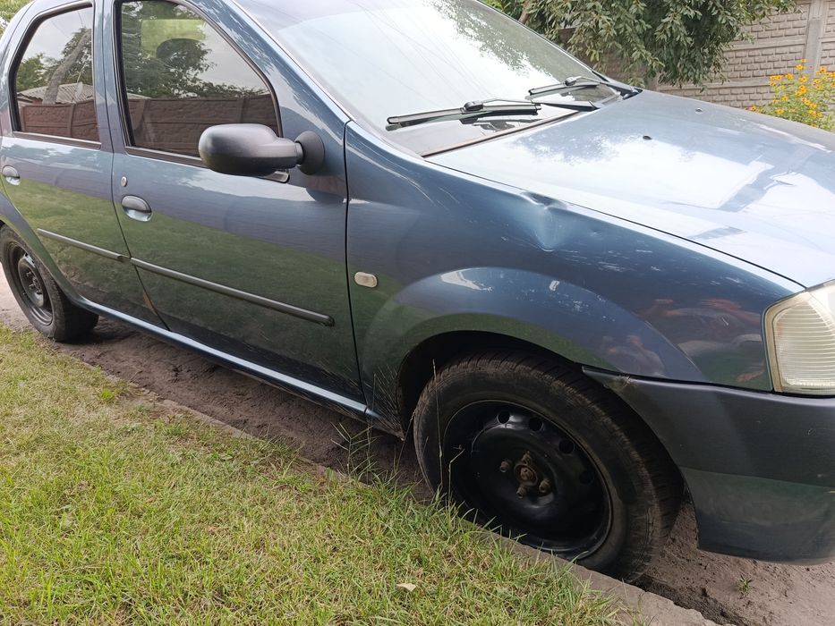 Dacia Logan sedan 2007