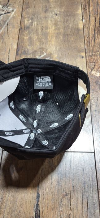 Czarna czapka z daszkiem najwyższa jakość czarne logo tnf unisex