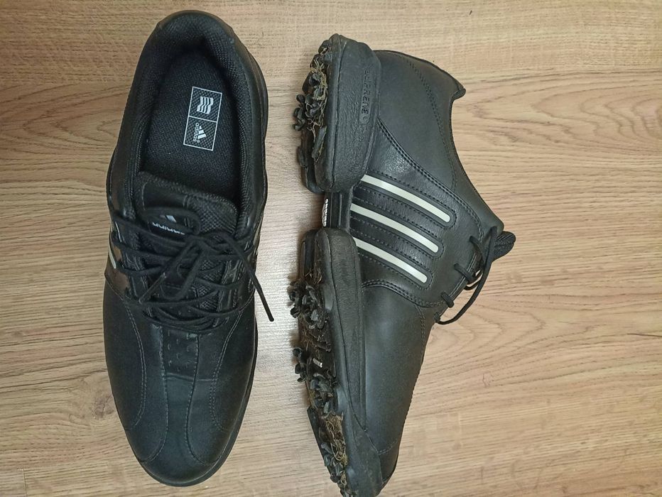 Спортивні шкіряні кросівки Adidas кроссовки