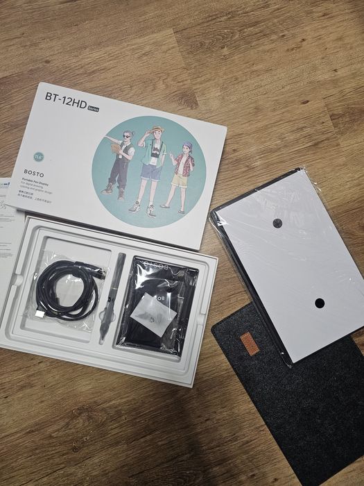Tablet graficzny Bosto BT-12HD, nowy, nieużywany, idealny na prezent