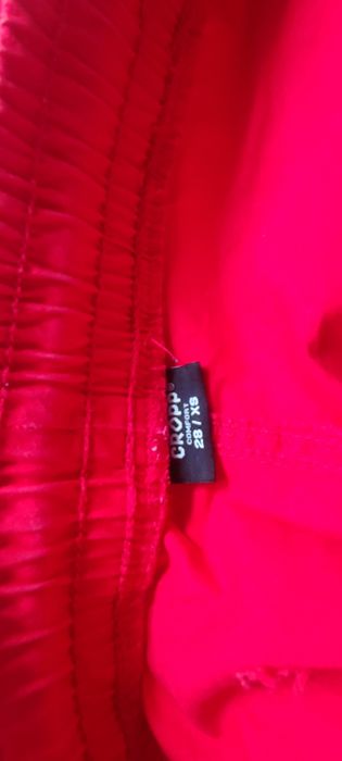 Spodenki Nasa Cropp 28/XS czerwone