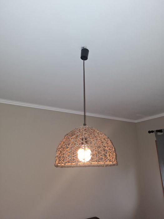 Candeeiro muito bonito como novo