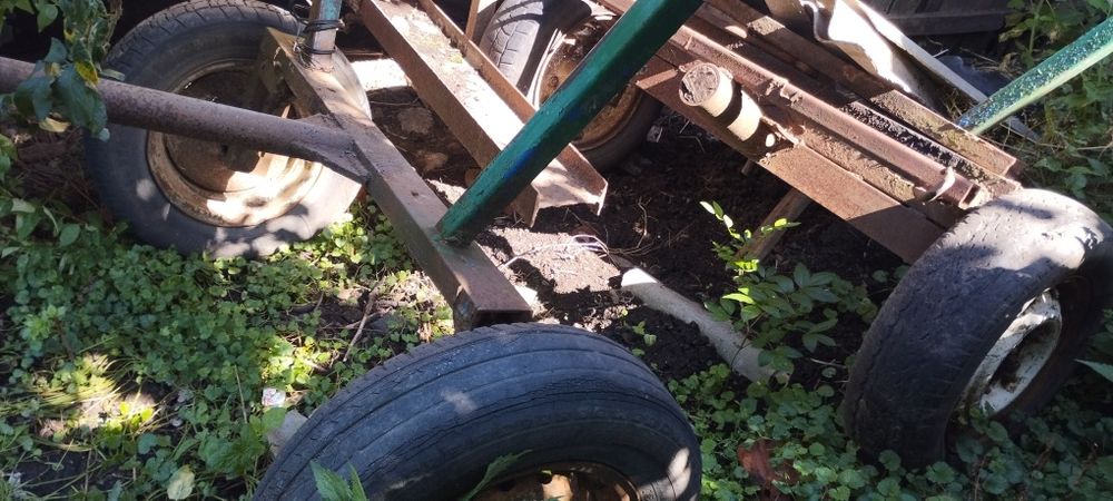 Фіра (віз) сільськогосподарська техніка.