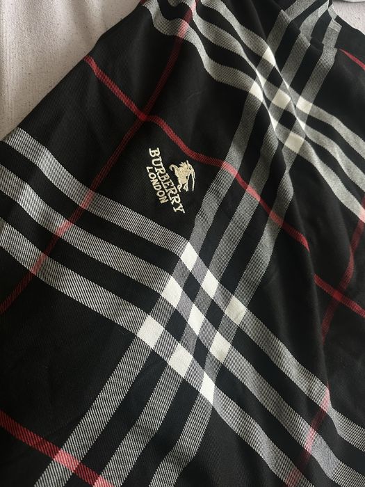 Продам Шарф Burberry
