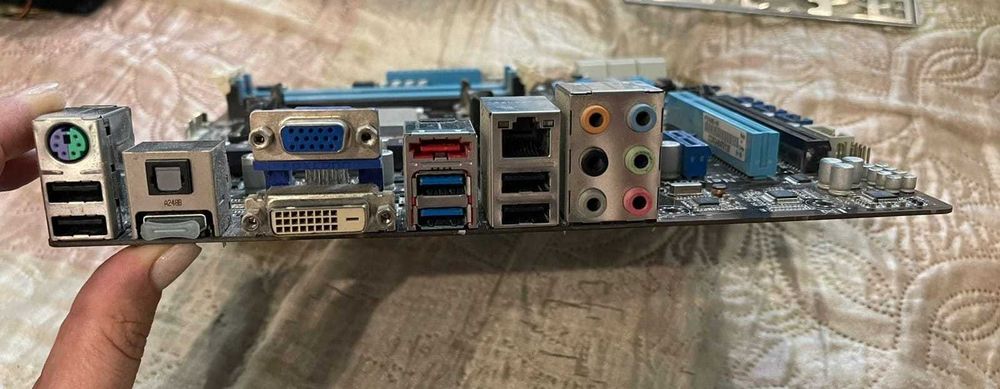 Комплектуючі для пк