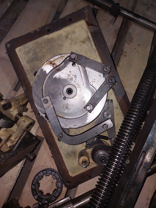 Станок фрезерний запчастини