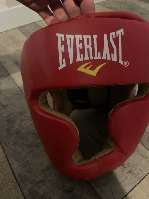 Шолом закритий everlast