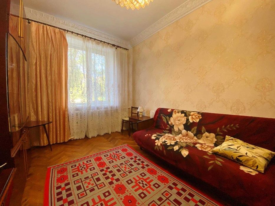 Продаж 2кмн квартири, р-н пл. Маяковського (213-249-945)