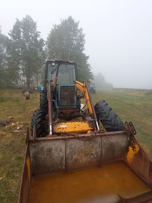 Трактор МТЗ 82 погрузчик