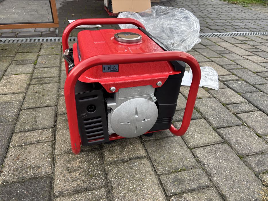 Agregat prądotwórczy przenośny Einhell 1000 W benzyna TC-PG 10/E5