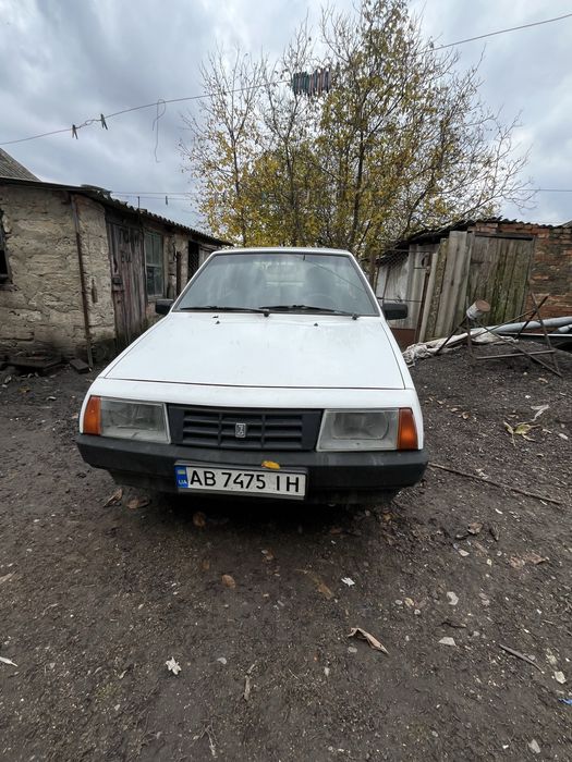 Продам автомобіль ваз 2109