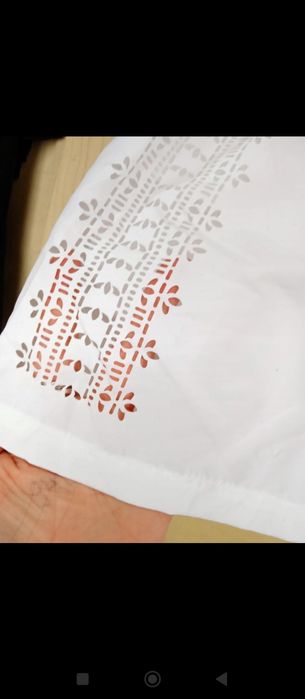 Spodenki z wzorem 42/44- nowe