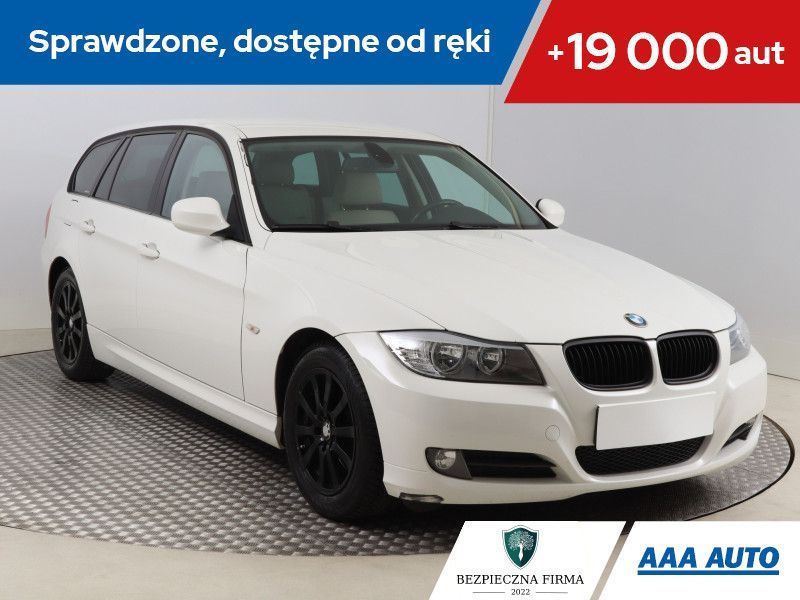 BMW Seria 3 318 d, Navi, Klimatronic, Tempomat, Parktronic,