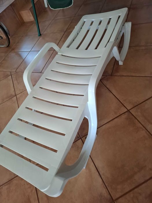 Duas espreguiçadeiras