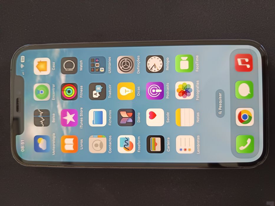 iPhone 12 pro com capa