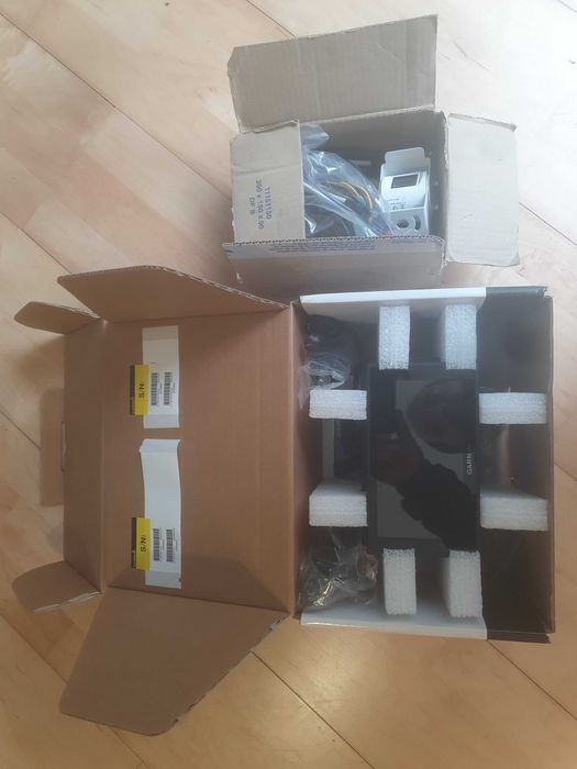 Auto Radio GARMIN com Sistema Navegação NOVO!