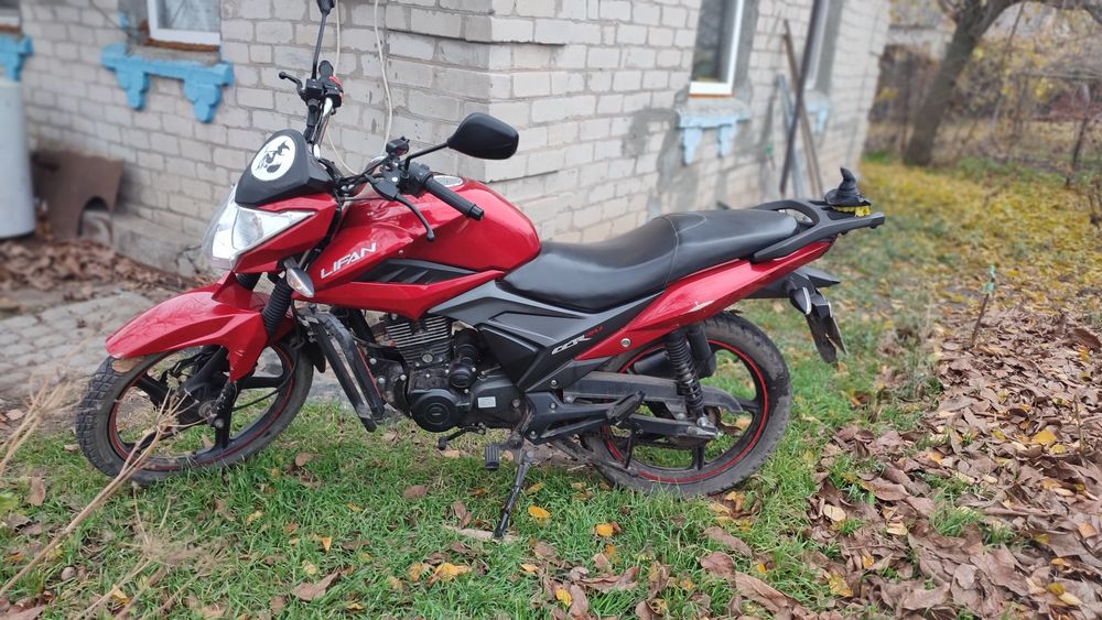 Продам мотоцикл Lifan