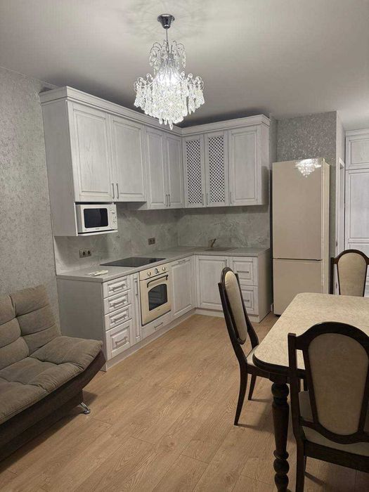 Перша здача 1 кім кв  з ремонтом і паркомісцем по вул. Лінкольна