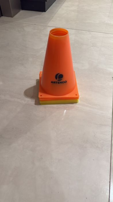 6 cones de treino