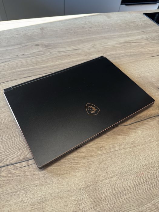 Laptop Gamingowy MSI GS65 Stealth Thin / i7 / GTX 1060 / 8GB RAM / 256GB SSD / 144Hz